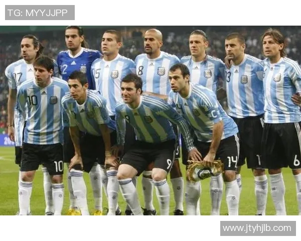 双鱼座足球明星盘点:天赋与梦想并行的绿茵场传奇 双鱼座足球明星盘点:天赋与梦想并行的绿茵场传奇