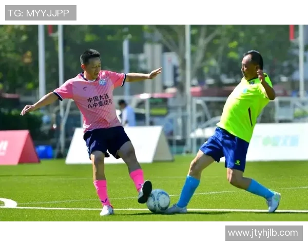 中国足球新星崛起:聚焦本土球员在国际赛场的表现与未来潜力 中国足球新星崛起:聚焦本土球员在国际赛场的表现与未来潜力